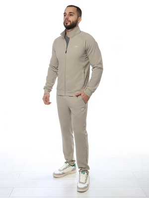 Спортивный костюм (01hwplriqy20251024-36.jpg)