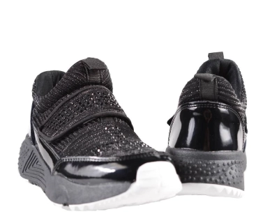 Тофа / Кроссовки