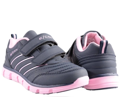 Escan / Кроссовки