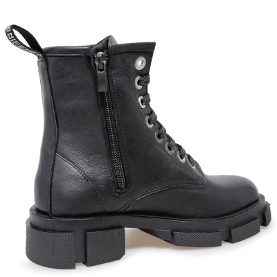 Fly Step / Ботинки