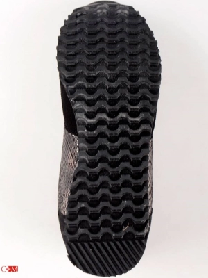 Escan / Кроссовки