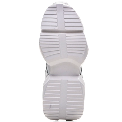 Trien / Кроссовки