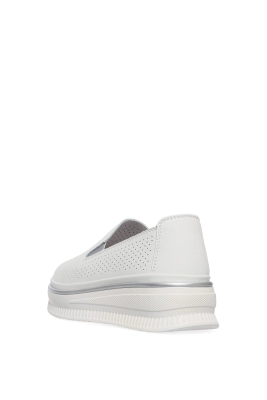 Rita Bravuro / Туфли с перфорацией