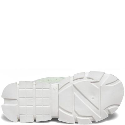 Crosby / Кроссовки