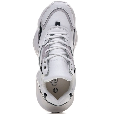 Trien / Кроссовки