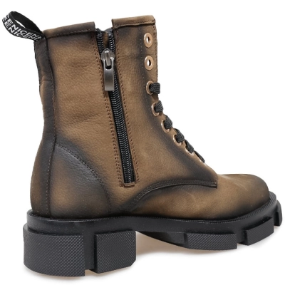 Fly Step / Ботинки