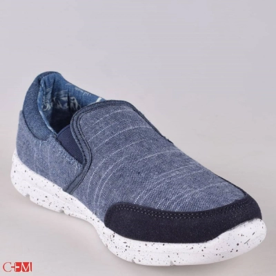 Crosby / Кроссовки