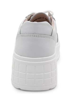 Тофа / Кроссовки