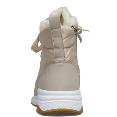 M25 / Ботинки