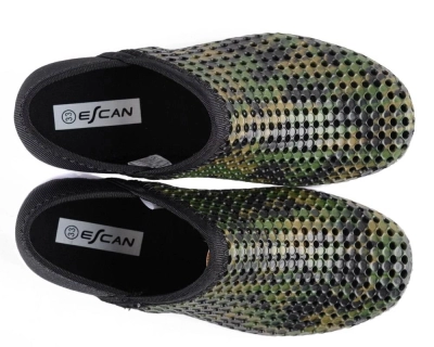 Escan / Кроссовки