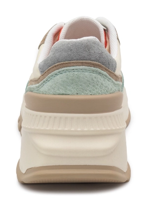 Тофа / Кроссовки